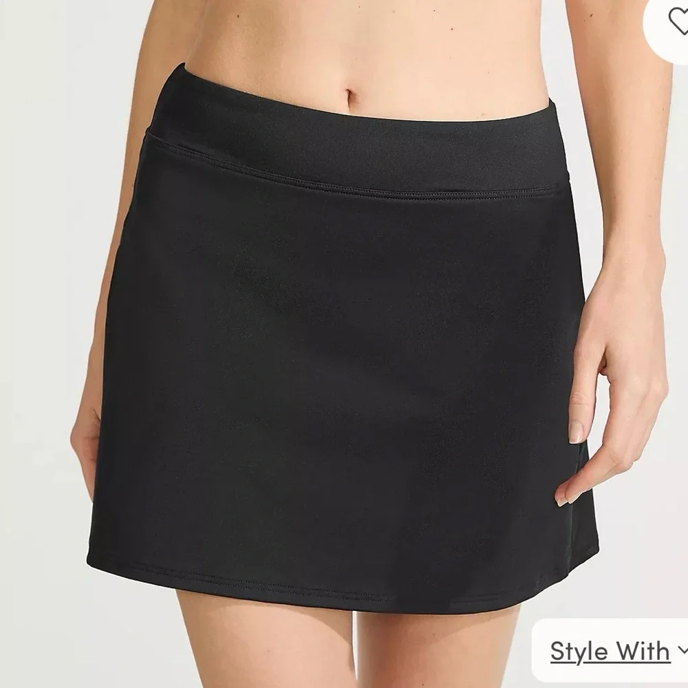 Lands End Black Swim Skirt w/ Light Tummy Control